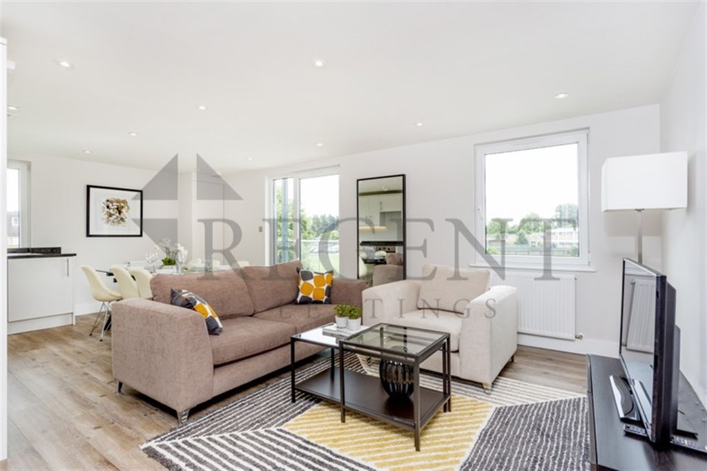 Property photo 1 of 10 (Main)