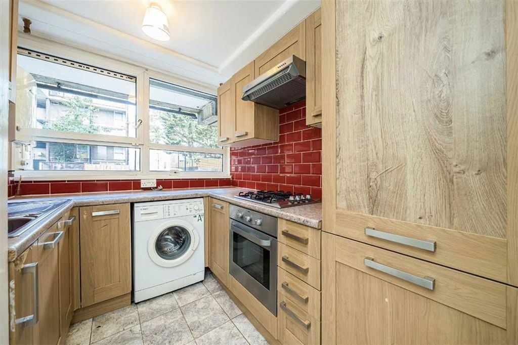 Property photo 3 of 6