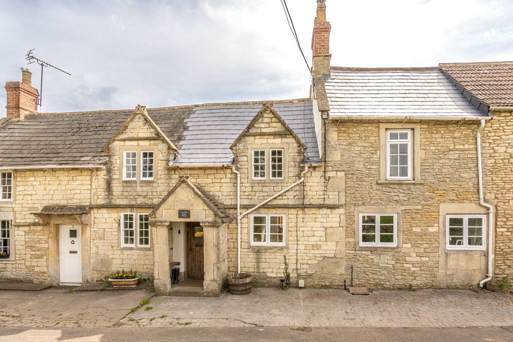 Property photo 1 of 15
