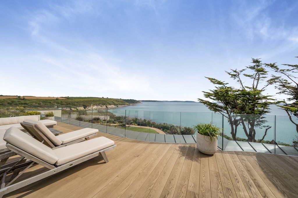 Additional image 21 of 5 bed detached house for saleOverlooking Falmouth Bay, South Cornwall TR11