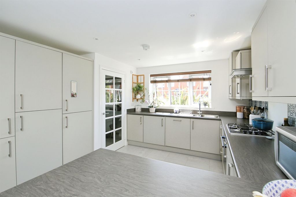 Additional image 5 of 3 bed semi-detached house for saleBanbury Drive, Hampton Water, Peterborough PE7
