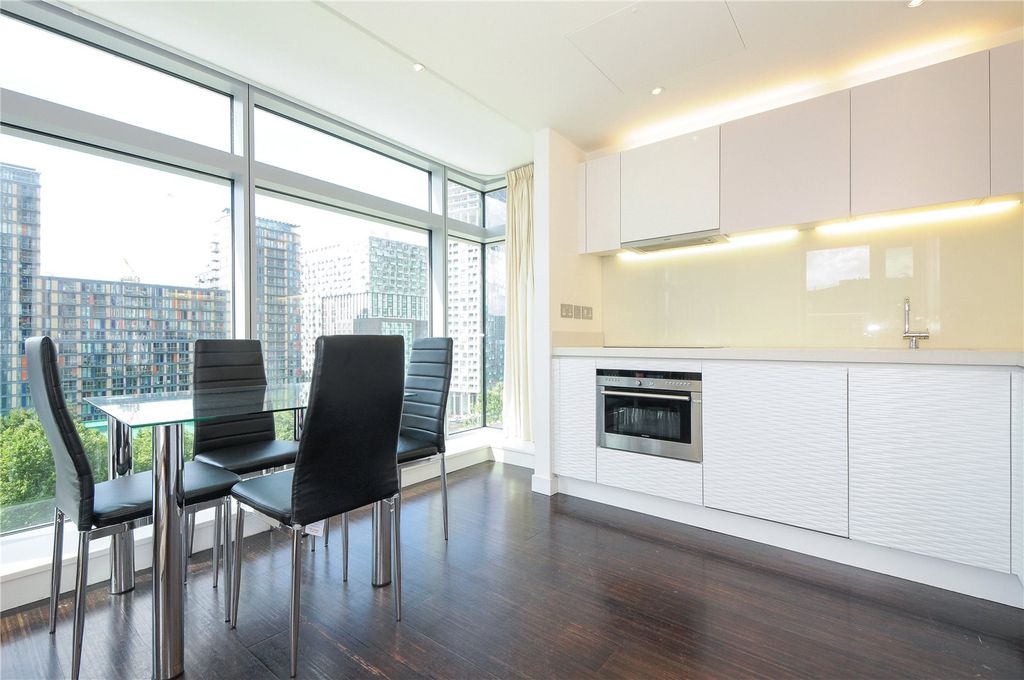 Property photo 2 of 10 Picture No. 08