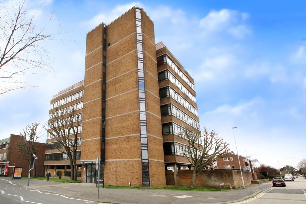 Property photo 1 of 14 Picture No. 21