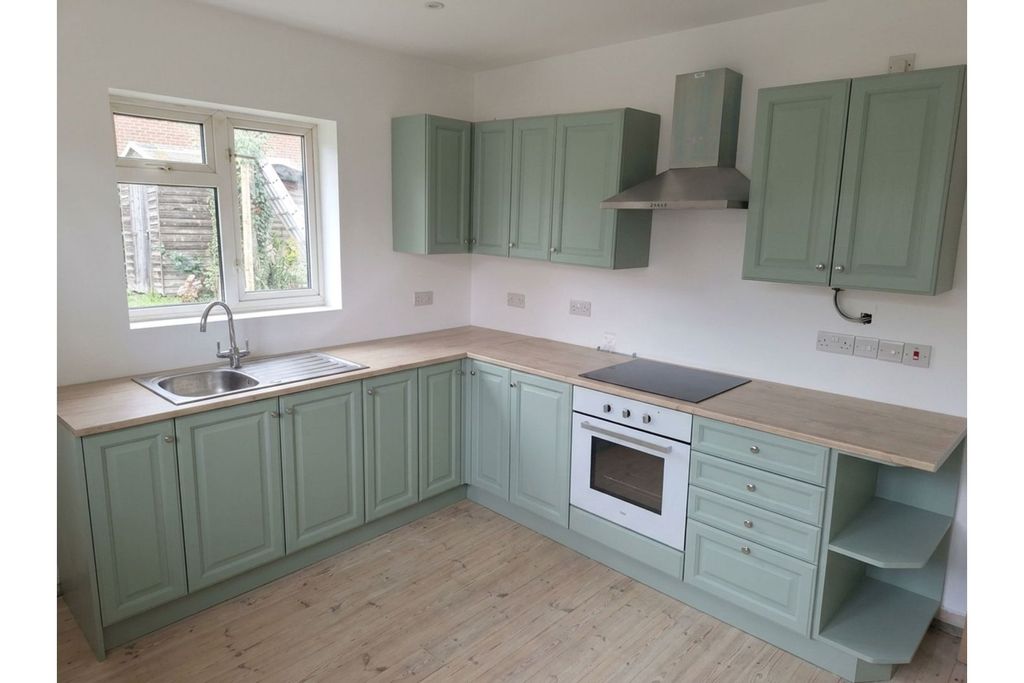 Property photo 2 of 3