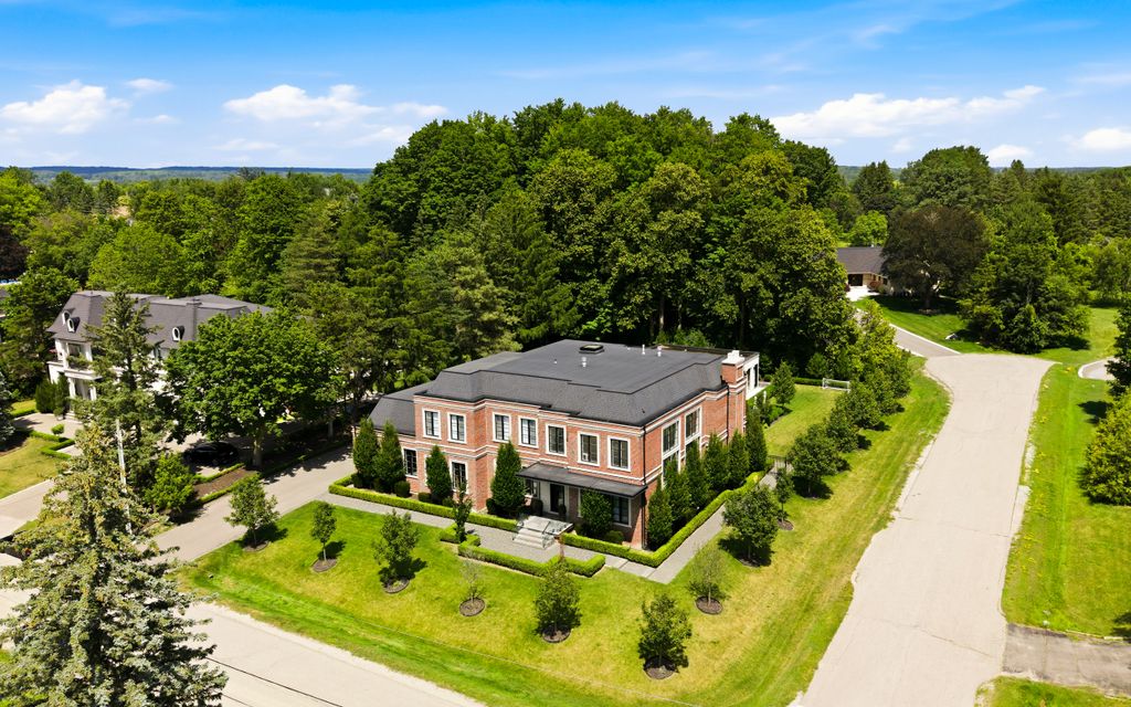 Property photo 1 of 49