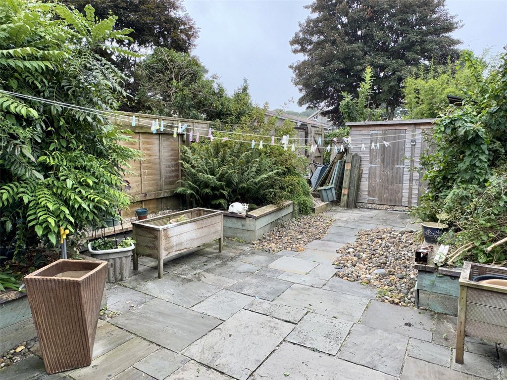 Property photo 2 of 13 2 - Picture No. 06