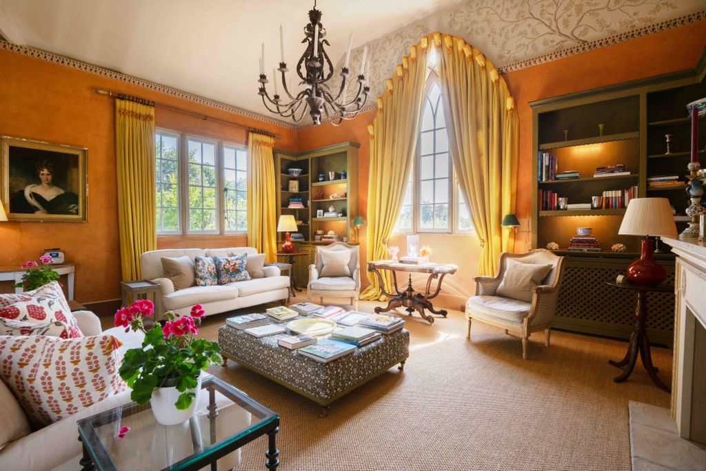 Property photo 2 of 26