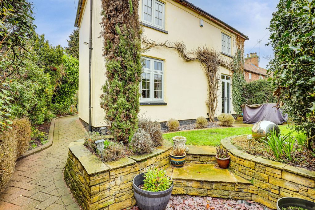 Property photo 1 of 23 Front