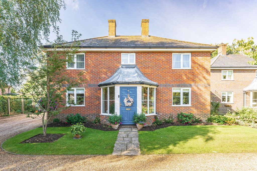 Property photo 1 of 21