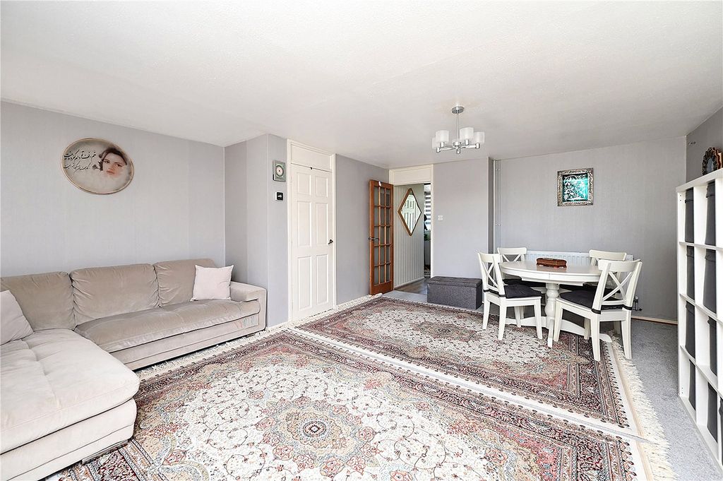 Property photo 3 of 11 Picture No. 09