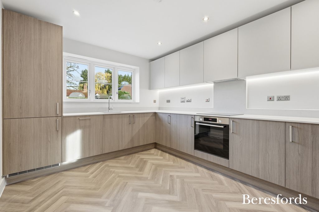 Property photo 3 of 15 Picture No. 03