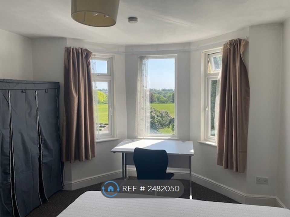 Property photo 2 of 3 Double Bedroom 2