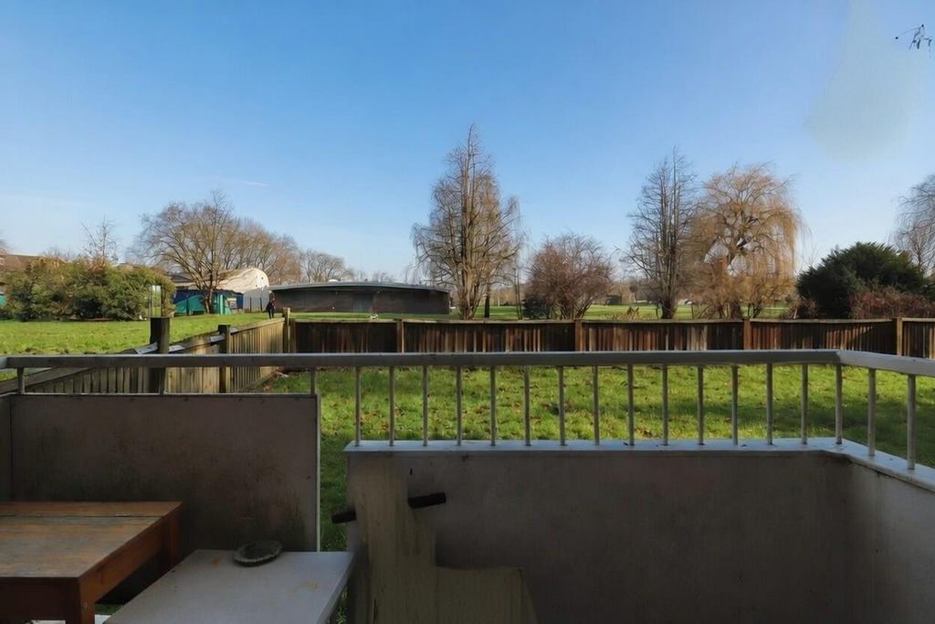 Property photo 1 of 8 0Fcc89De-5Ea3-4058-B8E8-29d290422713.Jpg