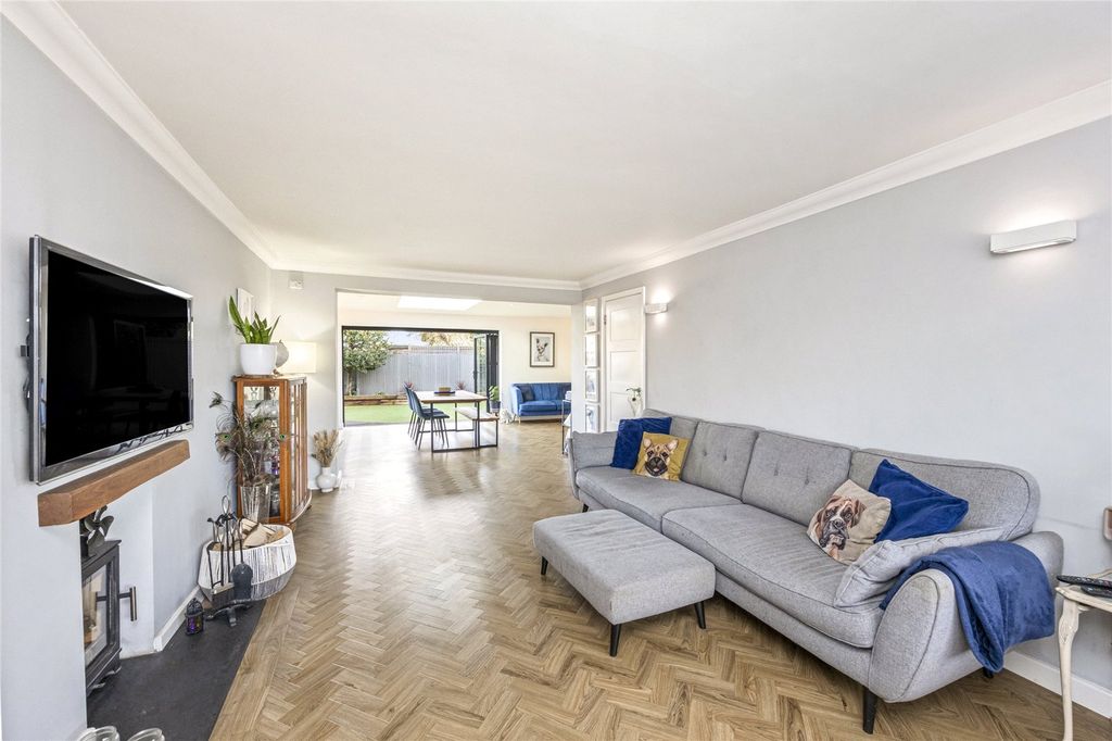 Property photo 2 of 15 Picture No. 05