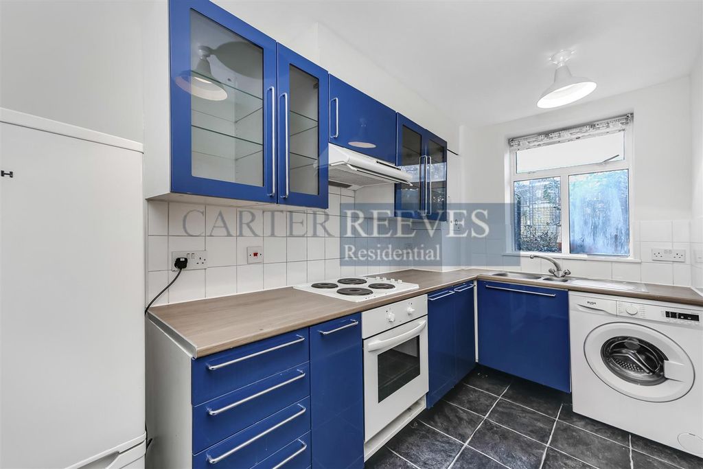 Property photo 1 of 7 Spacephoto-2.Jpg