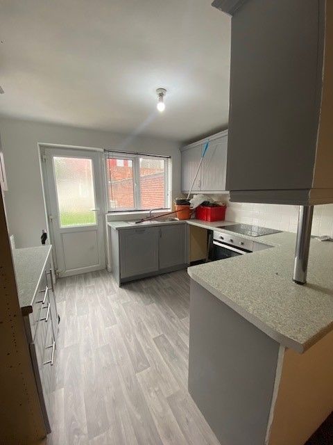 Property photo 2 of 18 17