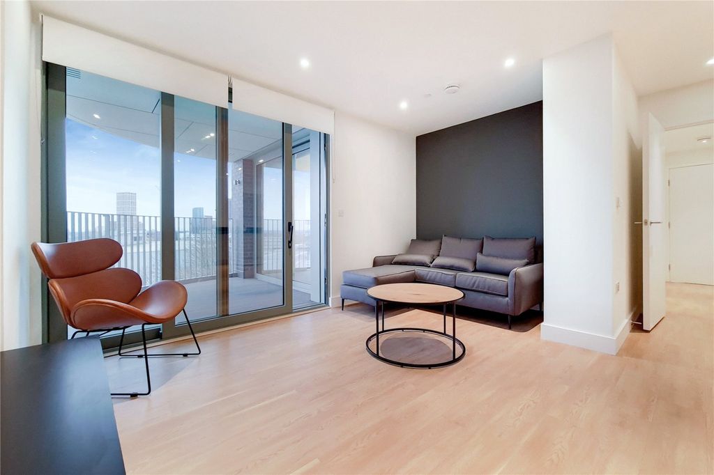 Property photo 2 of 19 Picture No. 20