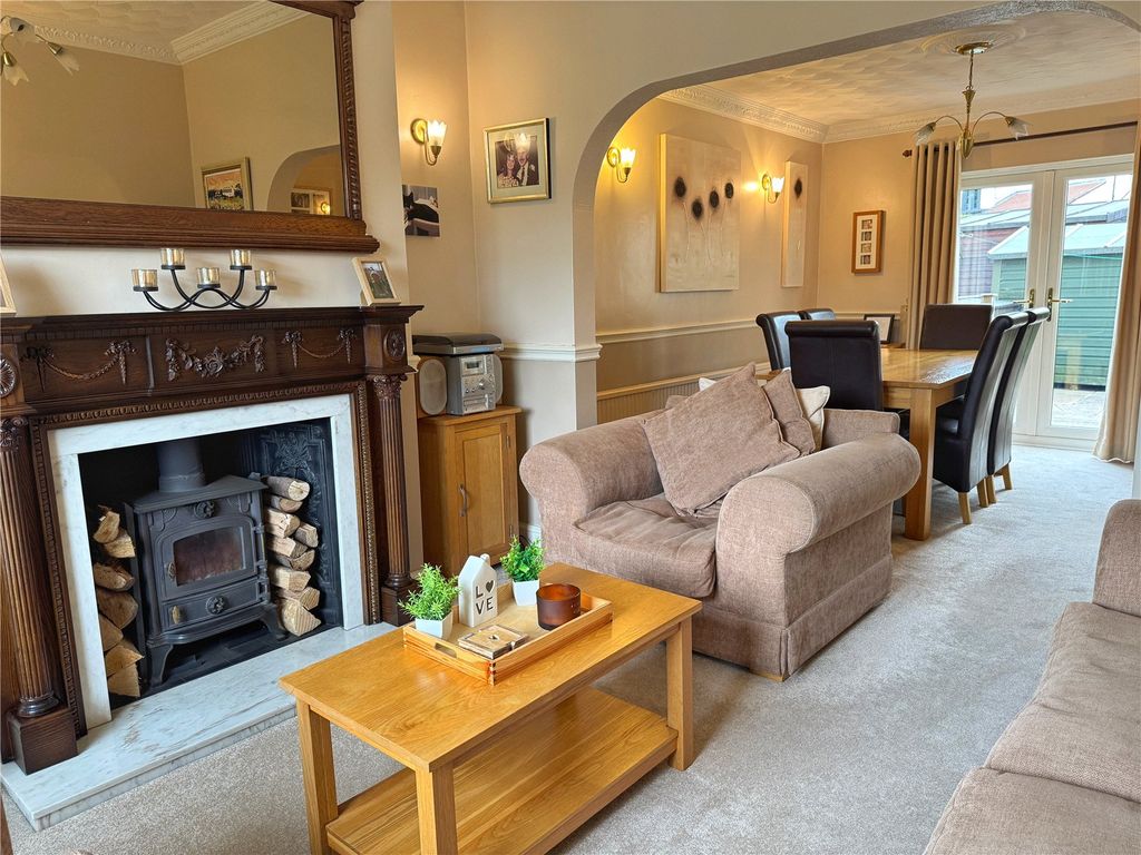 Property photo 3 of 26 Lounge Dining Room
