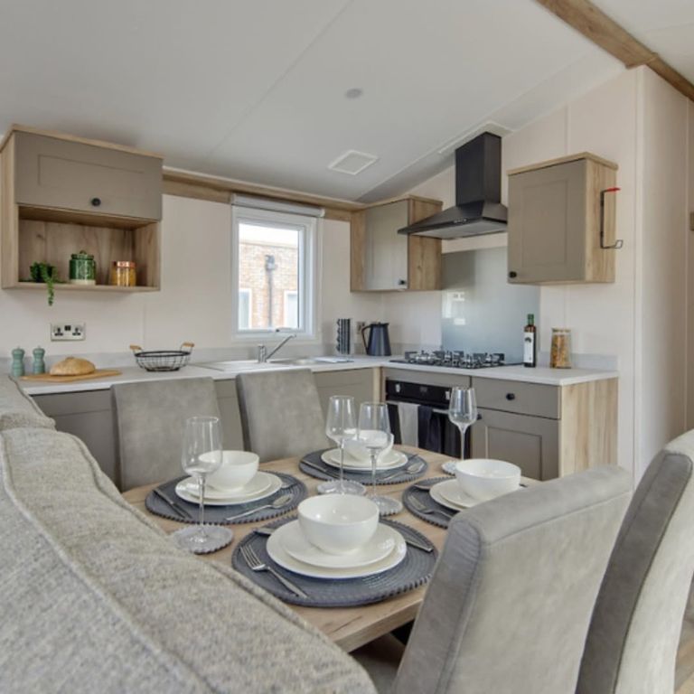 Property photo 2 of 3