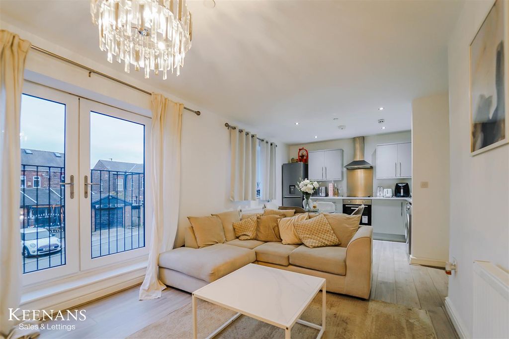 Property photo 1 of 13 7.Jpg