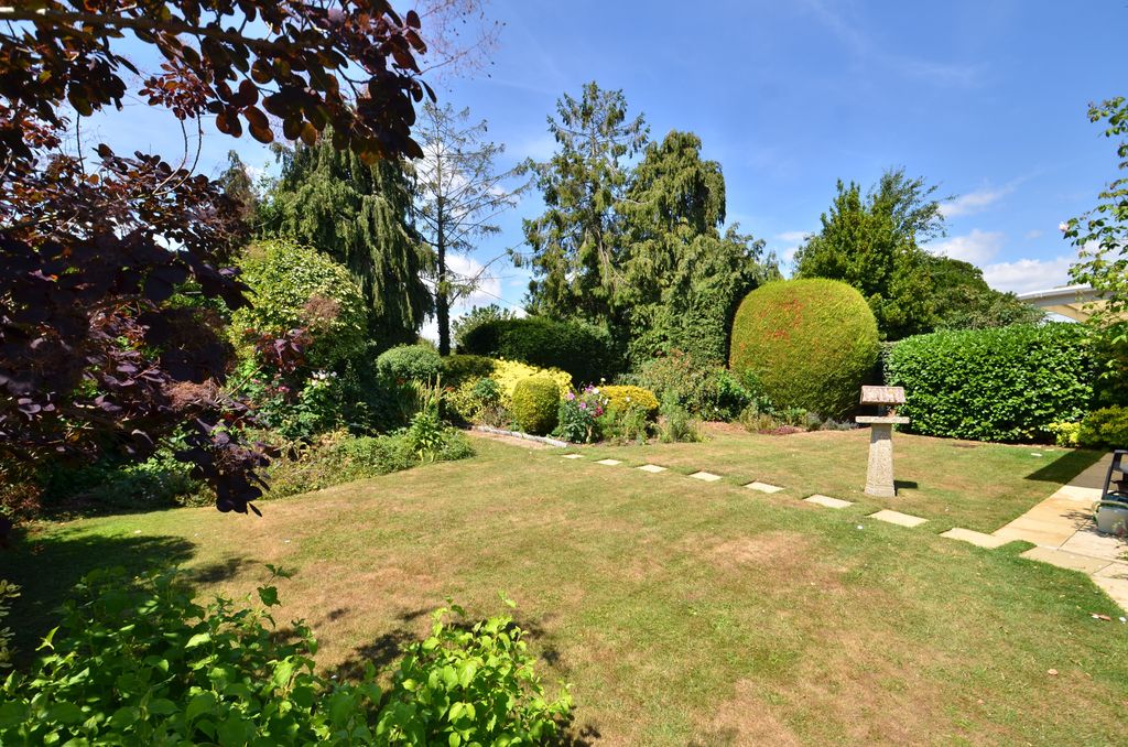 Property photo 2 of 15