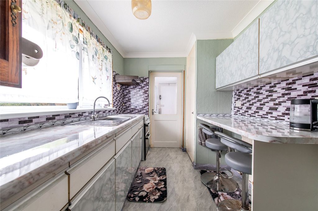 Property photo 3 of 26 Picture 3