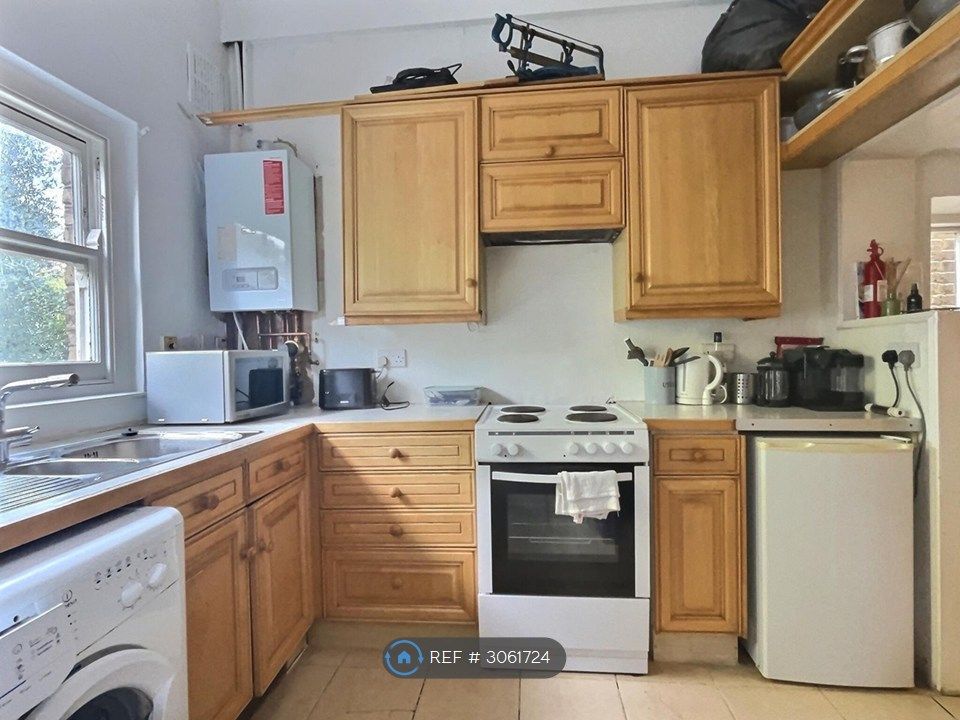 Property photo 3 of 6