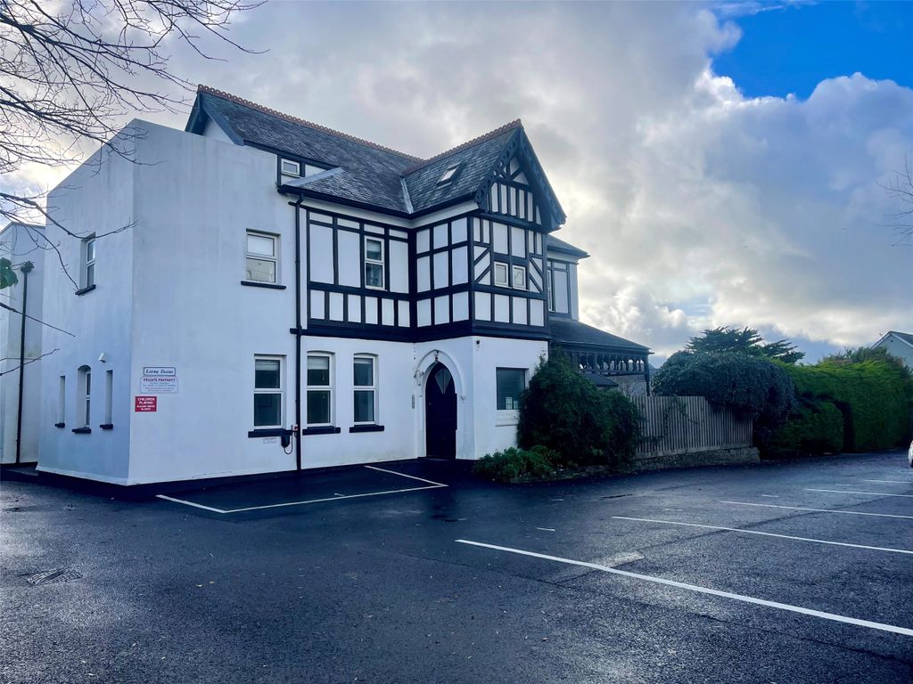 Property photo 1 of 12 Front/Parking