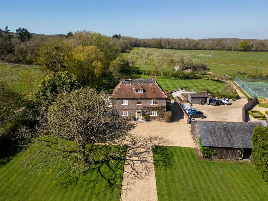 Property photo 3 of 48 Calbourne_Spence Willard.Jpg