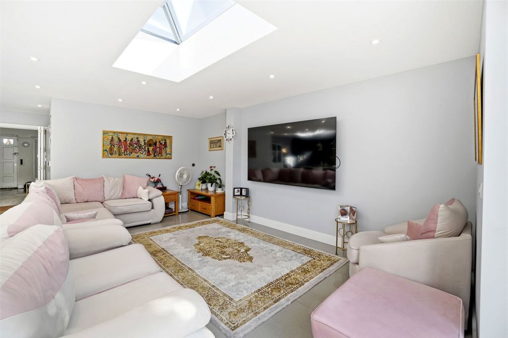 Additional image 6 of 5 bed detached house for saleCourtlands Avenue, Hampton TW12