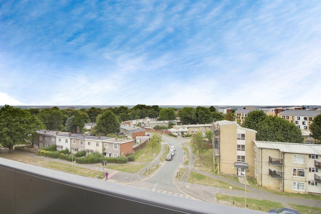 Additional image 14 of 2 bed flat for saleHilltop Way, Hatfield AL10