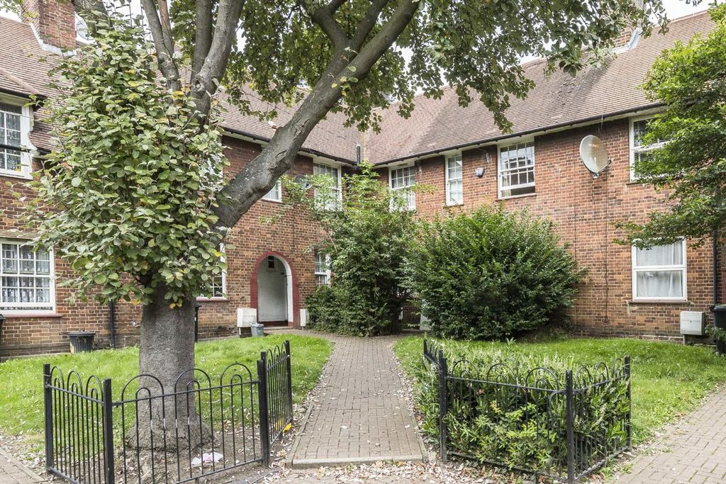 Property photo 1 of 10