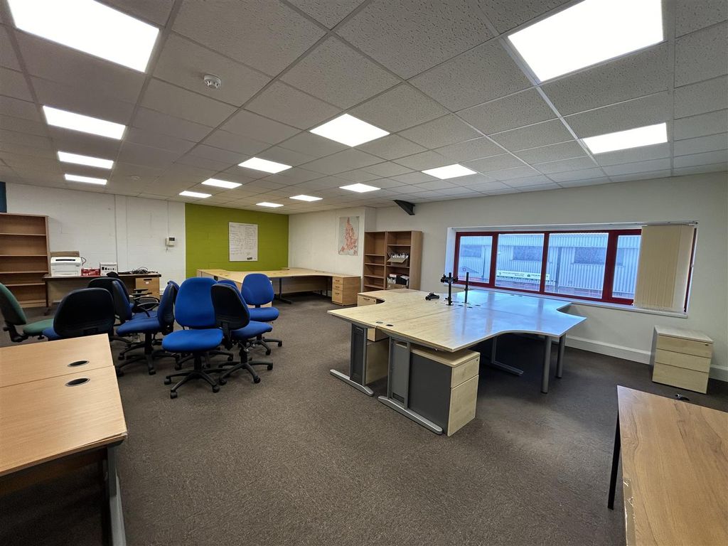 Property photo 3 of 6 Img_8304.Jpg