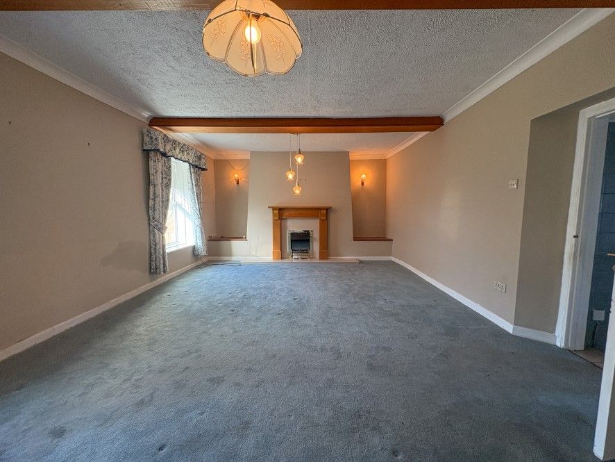 Property photo 3 of 26