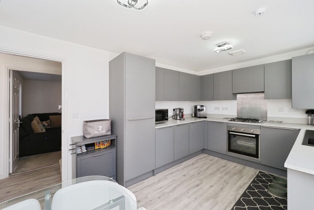 Property photo 3 of 19 Onp23375