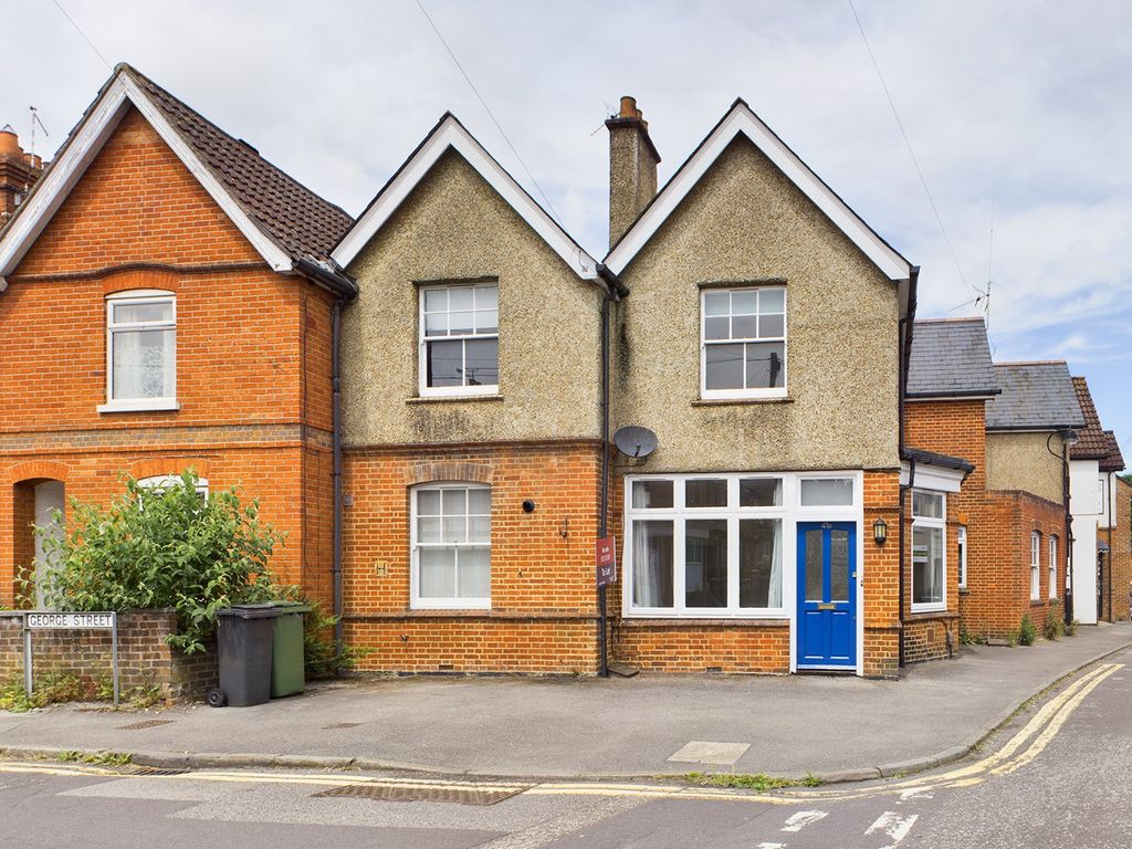 Property photo 1 of 9