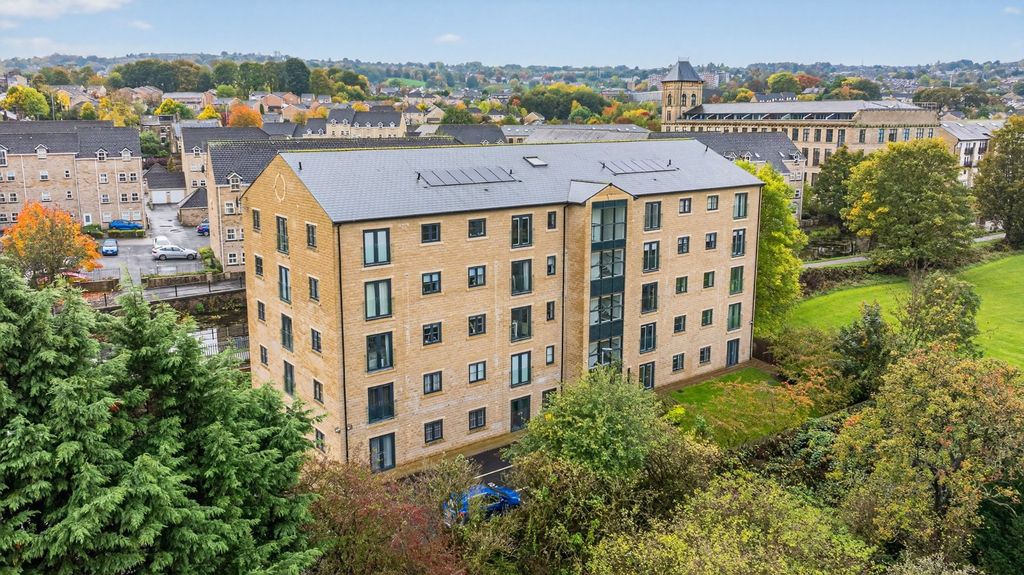 Property photo 1 of 13 Picture No. 14