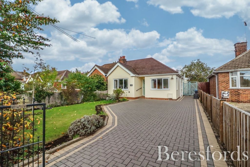 Property photo 1 of 26 Front