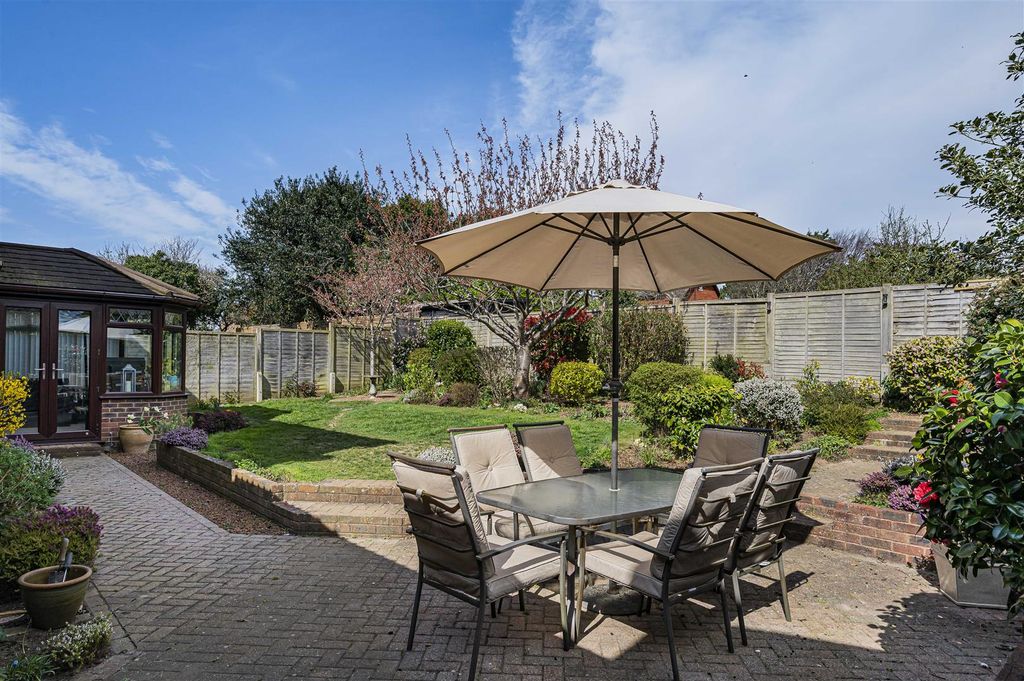 Property photo 2 of 26 Rear Garden