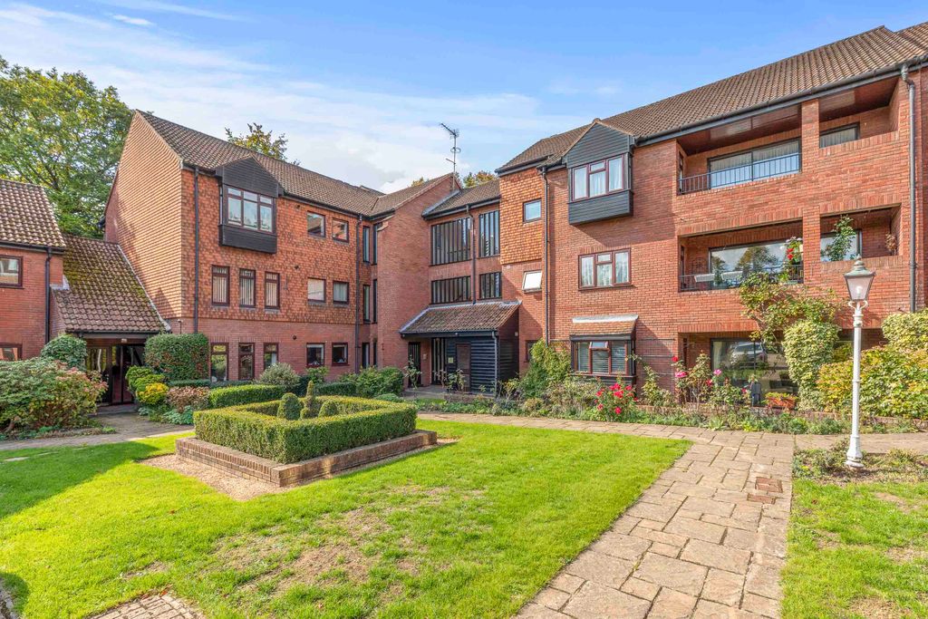 Property photo 2 of 15