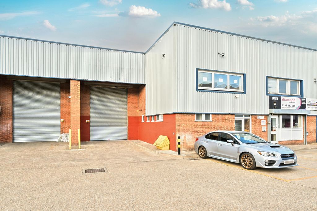 Property photo 1 of 11 1299370206830Abefb3Ae4Arw.Jpg