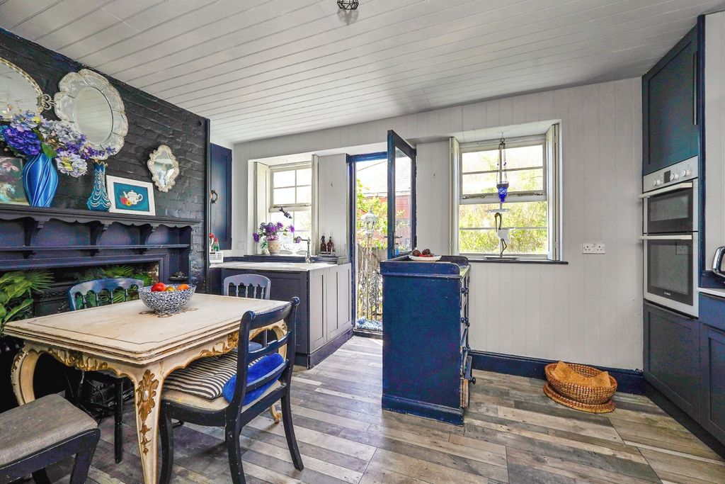 Additional image 2 of 3 bed semi-detached house for saleBeach Street, Deal CT14