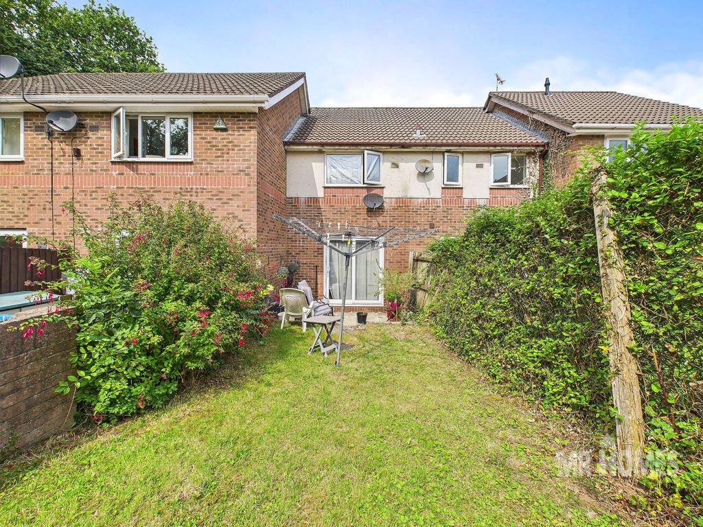 Property photo 3 of 13