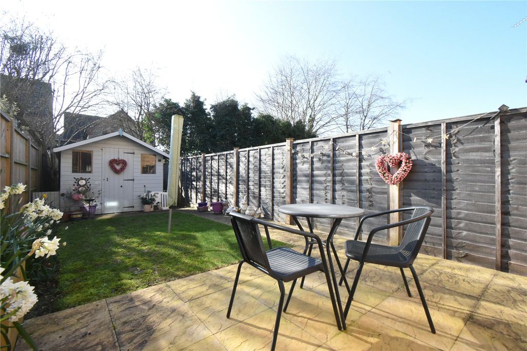 Property photo 2 of 10 Picture No. 29