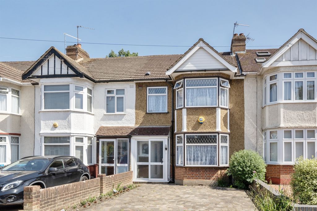 Property photo 1 of 12