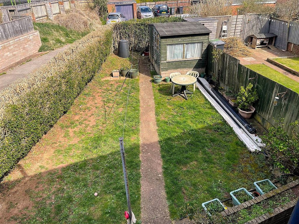 Property photo 2 of 20 Garden