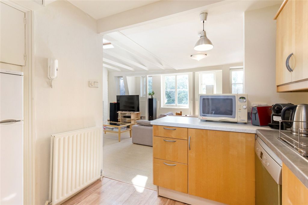 Property photo 3 of 17 Picture No. 03