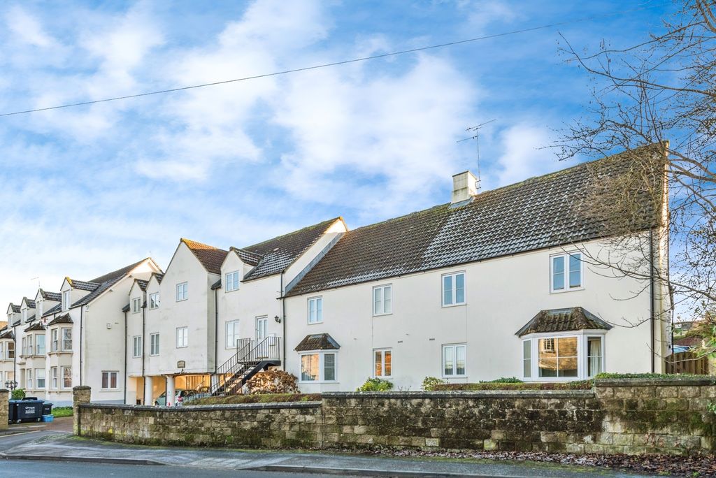 Property photo 1 of 11 Pbox-Img.Jpg