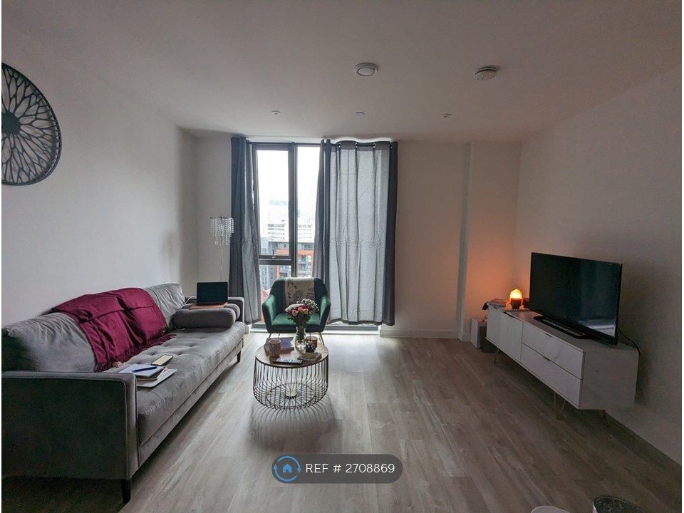 Property photo 3 of 18