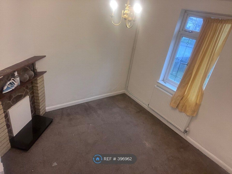 Property photo 2 of 11 Reception Room 1